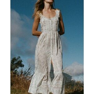 Doen ISO Claribelle size small